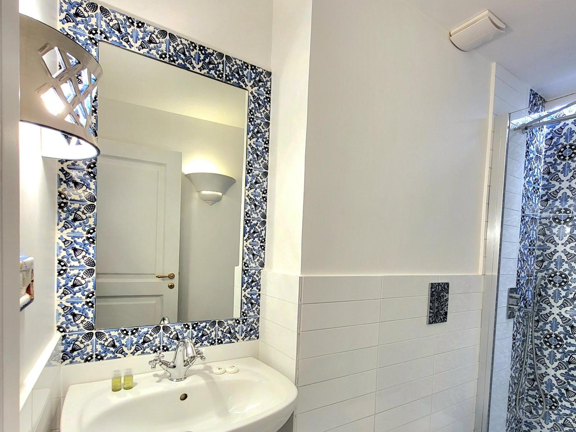 Vicolo 23 House Apartment อัตรานี ภายนอก รูปภาพ
